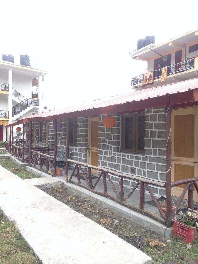 Seraj International Manali  Exterior photo